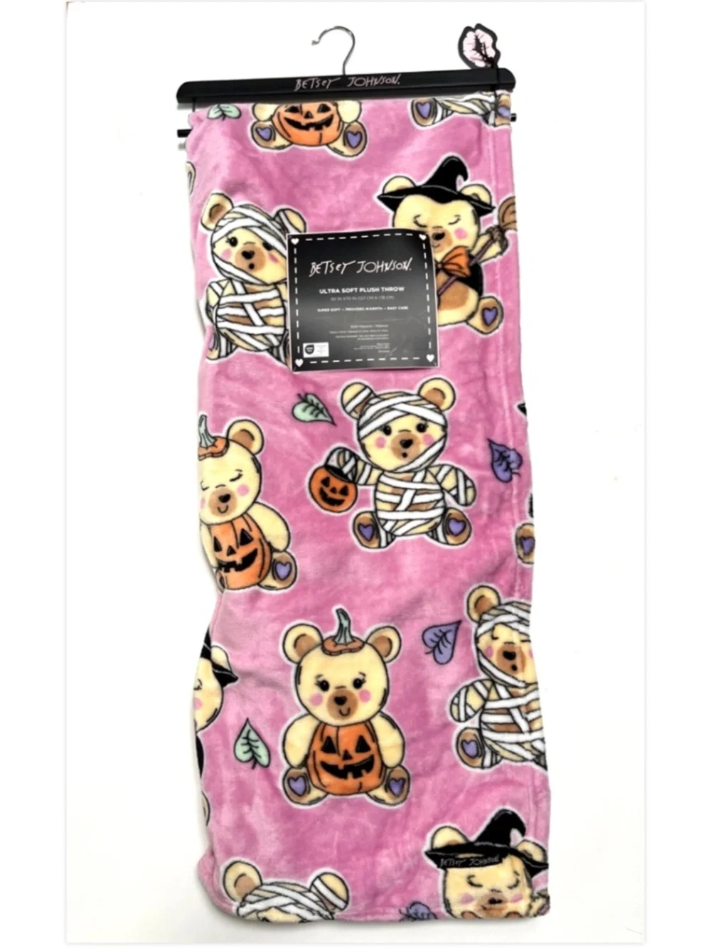 Betsey Johnson 💗🎃 adorable